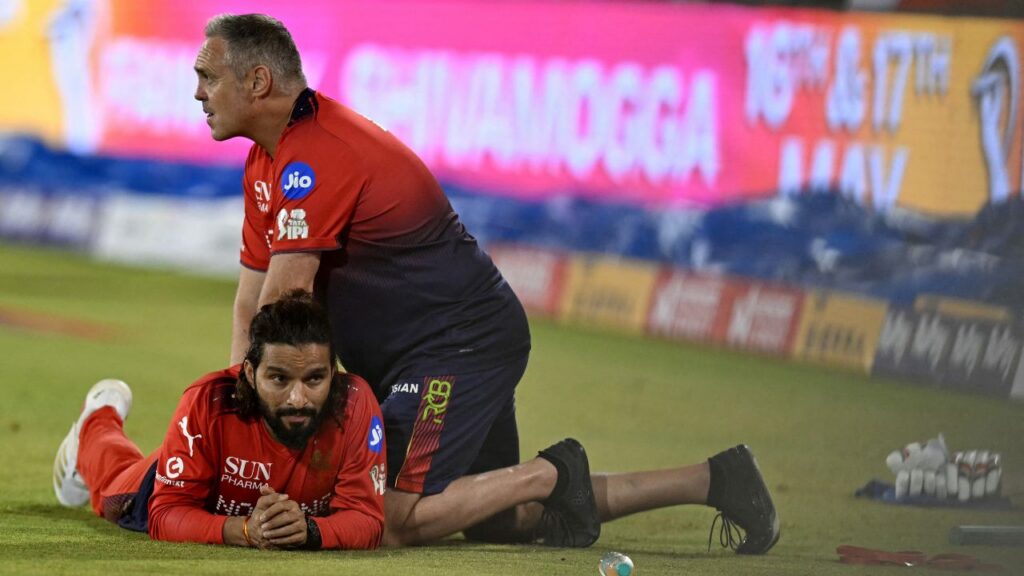 রাজত পতিদার কেন খেলছেন না আইপিএল ম্যাচে? আরসিবি-কে কে নেতৃত্ব দিচ্ছেন?