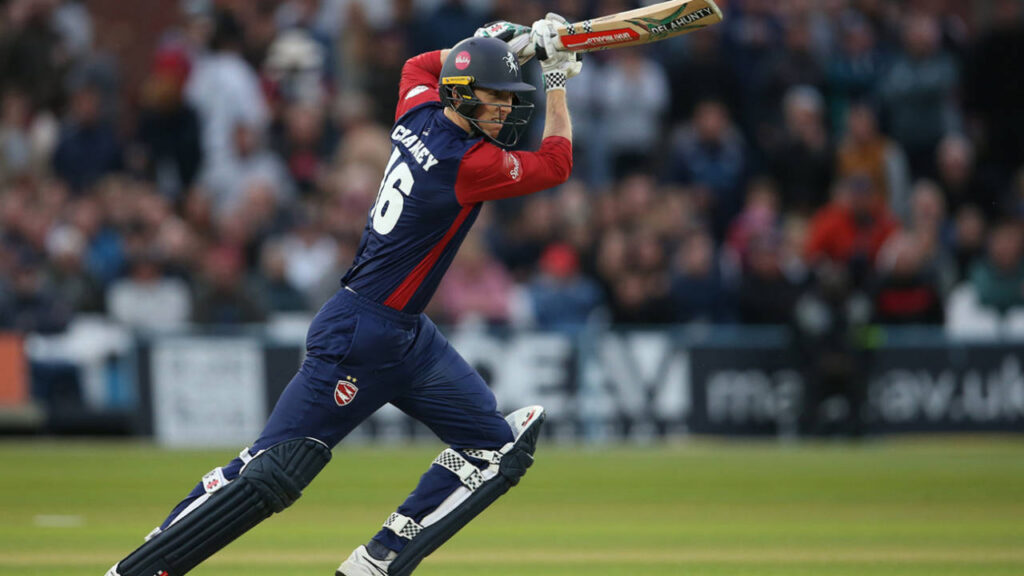 Zak Crawley channels England disappointment into match-winning 75* – কেন্টের অবিস্মরণীয় জয়