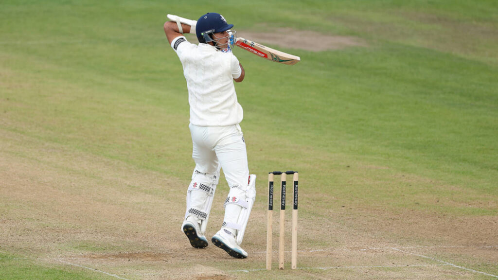 Ekansh Singh 95 props up Lions after Tiaan van Vuuren five-for – টিয়ান ফন ভুরেনের পাঁচ উইকেট ও একানশ সিংয়ের ৯৫, ইংল্যান্ড লায়ন্স বনাম সাউথ আফ্রিকা এ