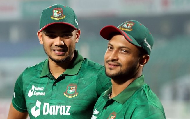 এলপিএল-এ জ্যাফনা কিংসের চমক: সাকিব ও তাসকিন একদলে