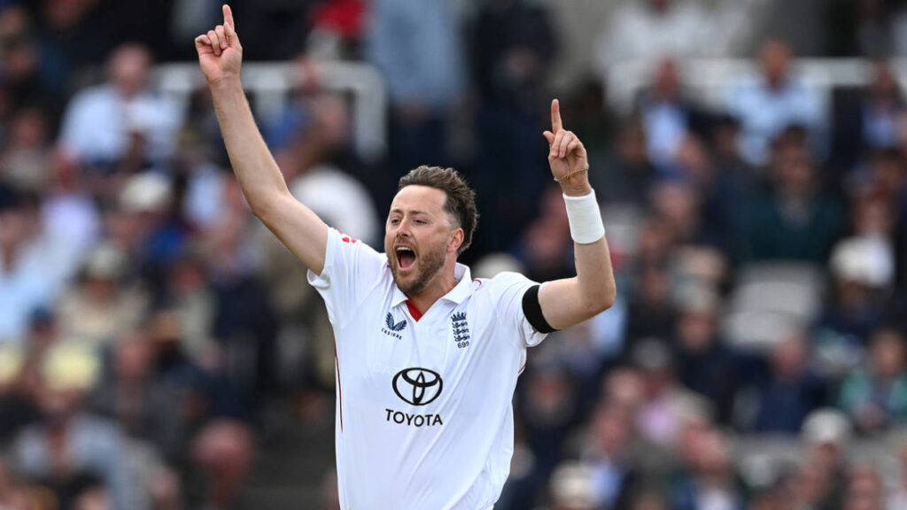 Ollie Robinson was ‘nowhere near ready for Ashes’ despite stunning comeback disp: অ্যাশেজের জন্য প্রস্তুত ছিলেন না অলি রবিনসন, বিস্ফোরক প্রত্যাবর্তন সত্ত্বেও